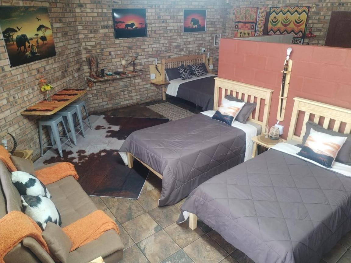 2K City Studios Not Self Catering Graskop Luaran gambar