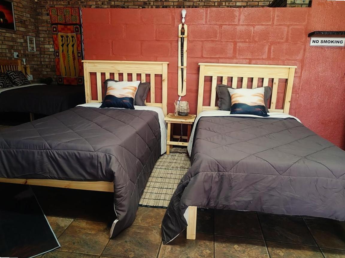 2K City Studios Not Self Catering Graskop Luaran gambar